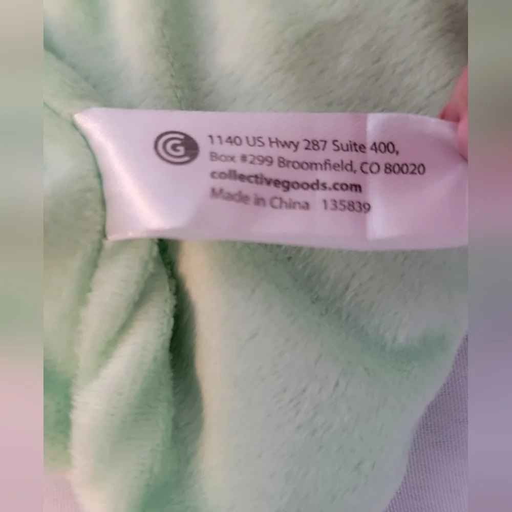 NWOT Anti Stress Sinus Pillow Light Green Plush Sleep Mask